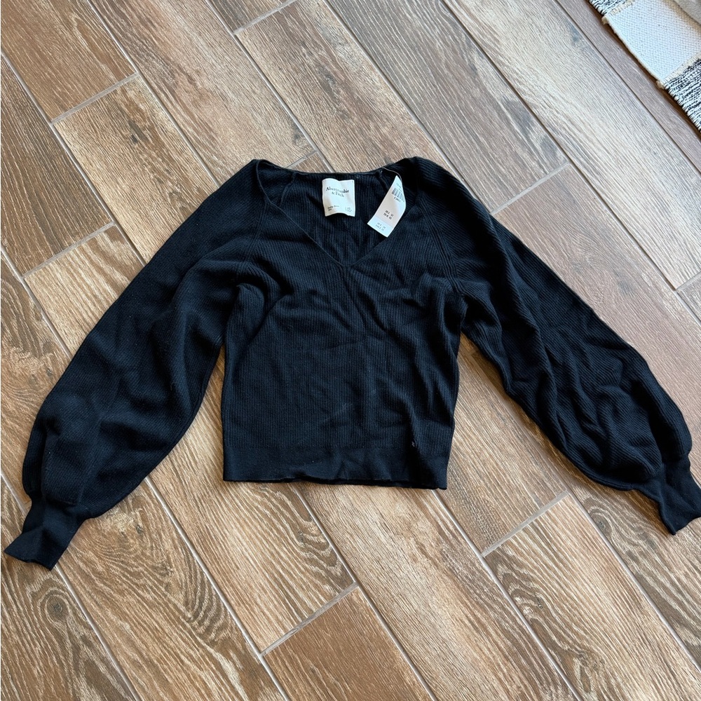 Abercrombie Elegant Black Women's Sweater